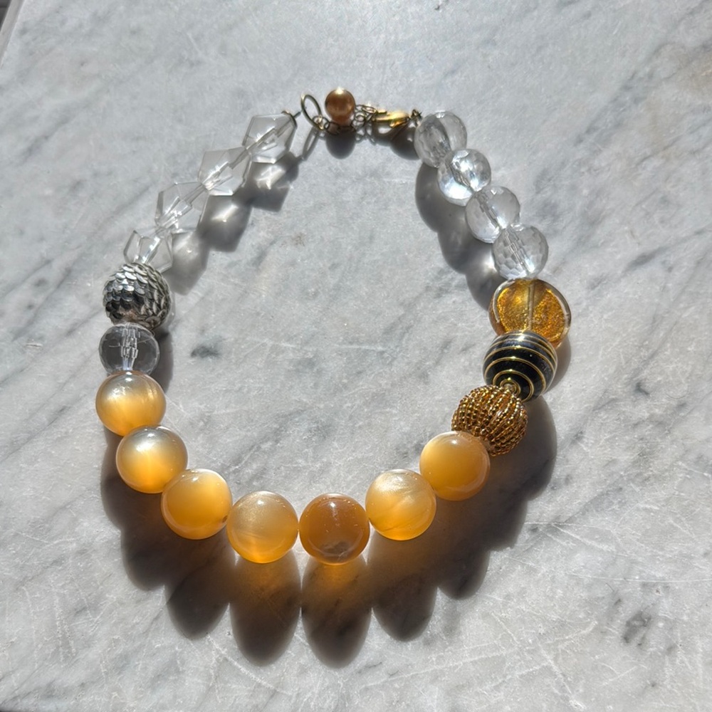 Elegant Gold Beaded Necklace